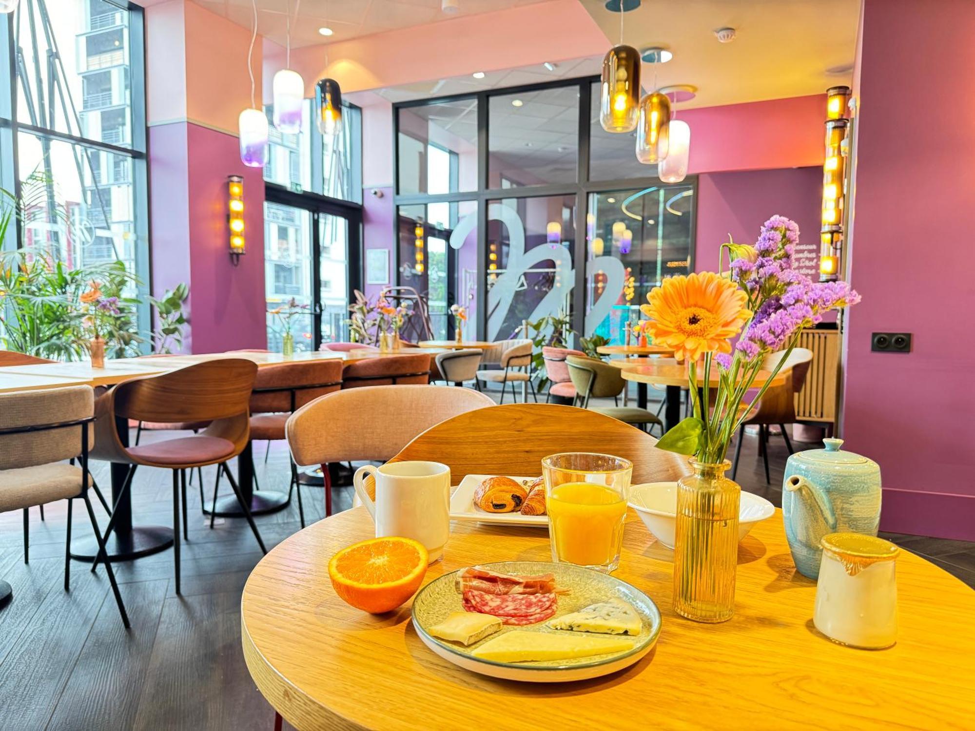 Aiden By Best Western Clermont-Ferrand Hotel & Spa Экстерьер фото